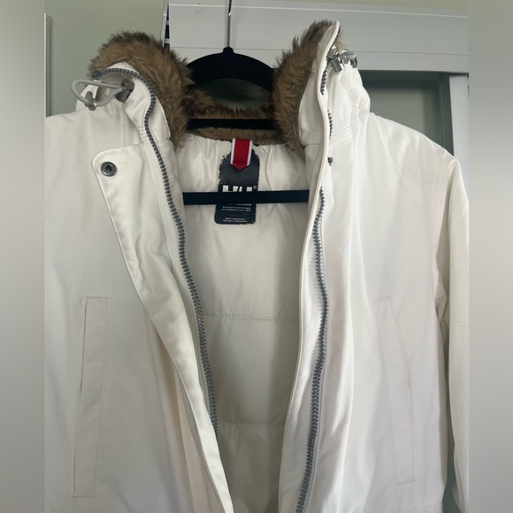 Halley Hansen Snow Jacket - Picture 3 of 4